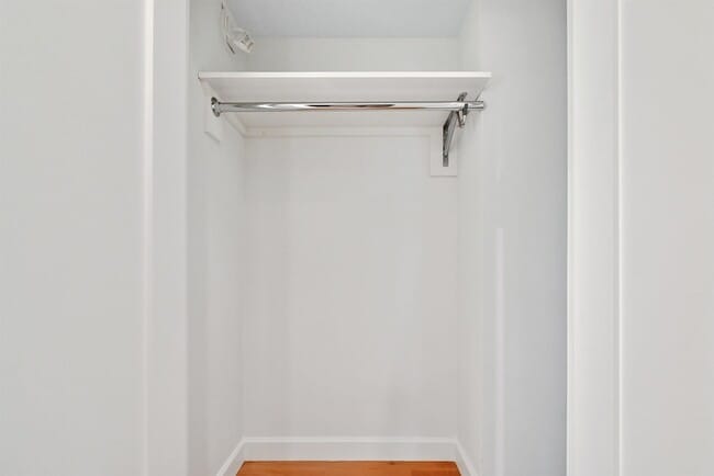 Building Photo - 122 Jefferson St