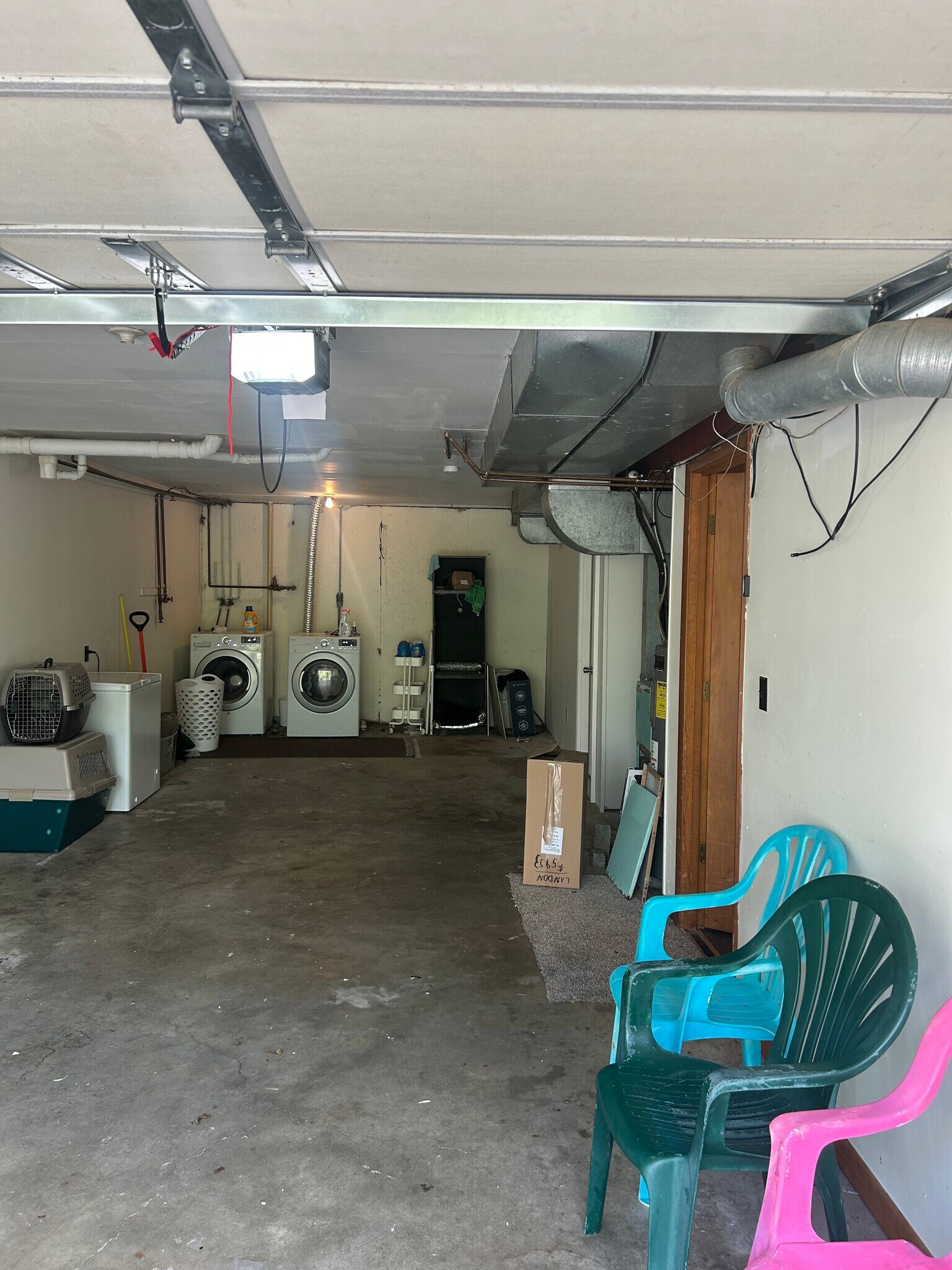 Building Photo - 454 Hutton Ln