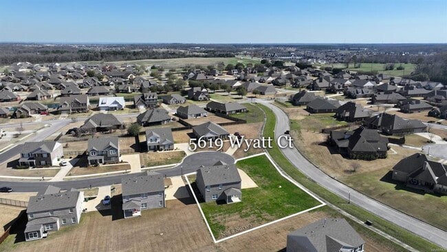 Building Photo - 5619 Wyatt Ct