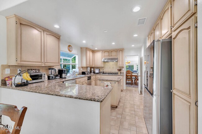 Building Photo - 5050 Golden Nugget Way