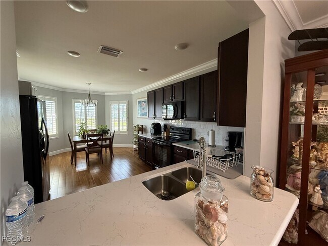 Building Photo - 2713 Tarragona Ct