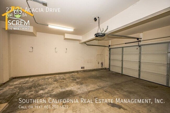 Building Photo - 27471 Acacia Dr