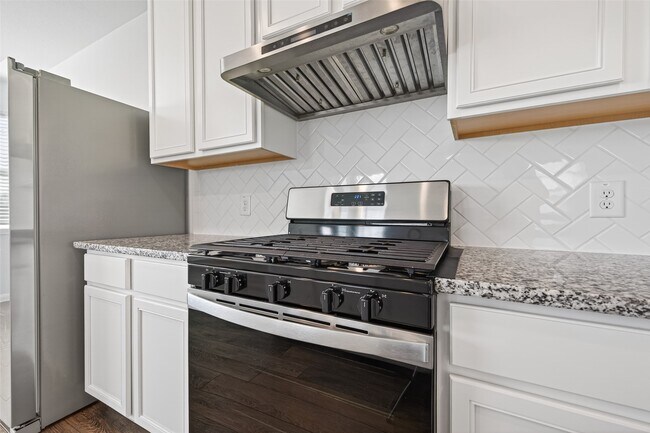 Building Photo - 3903 Giorgio Pastel Pl