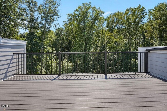 Building Photo - 2075 Eva Pearl Dr