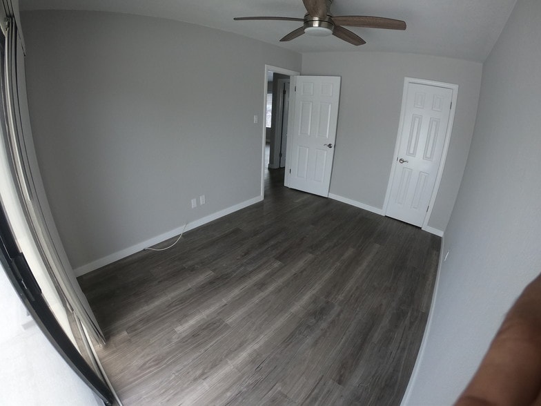 Back Bedroom - 2411 Gates Ave