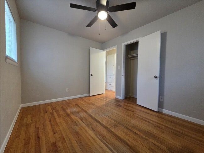 Building Photo - 1917 Treat Dr