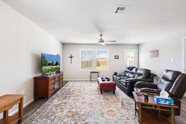 Building Photo - 13726 Locklear Way