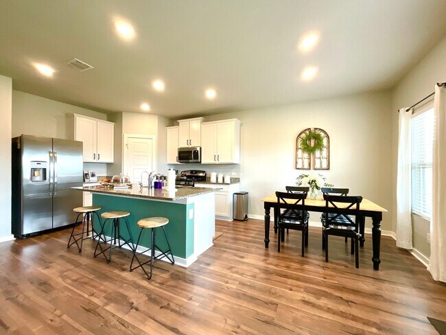 Building Photo - 10583 Pablo Way