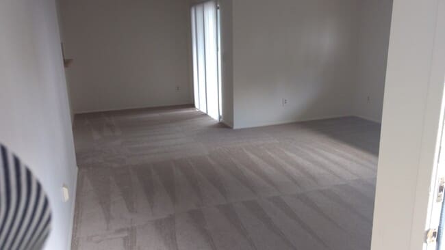 Building Photo - 1425 Bacchus Dr