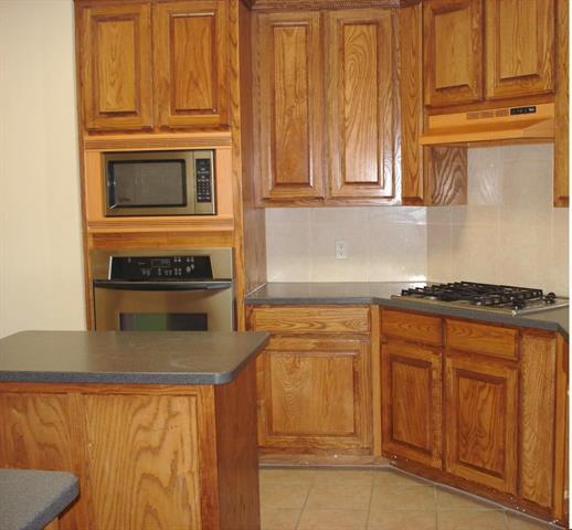 Building Photo - 3913 Carmel Mountain Dr