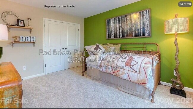 Building Photo - 3833 Fairlady Ln