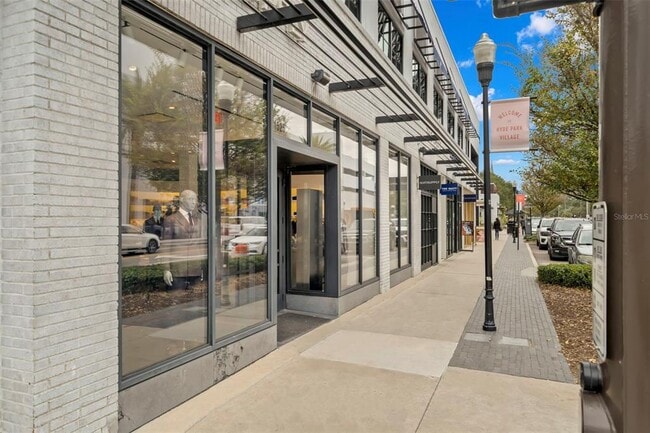 Building Photo - 800 S Dakota Ave