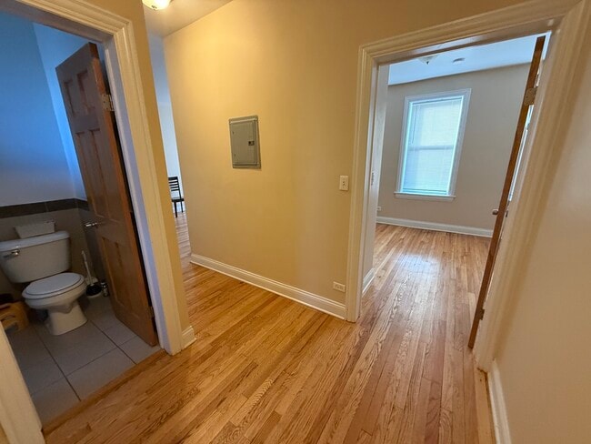 Building Photo - 3205 N Central Ave