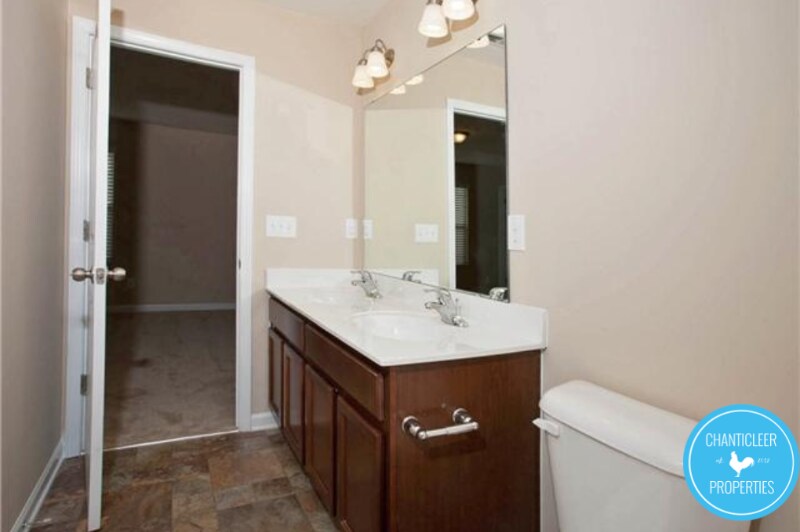 Building Photo - 2233 Sunny Cove Dr