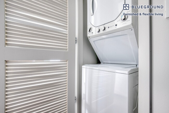 Building Photo - 1210 S Indiana Ave