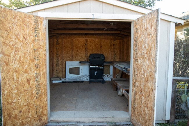 Shed - 2808 Granite Cove