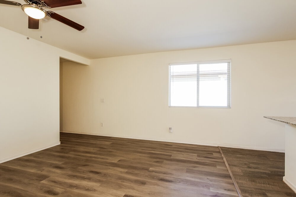 Building Photo - 25832 W Samantha Way