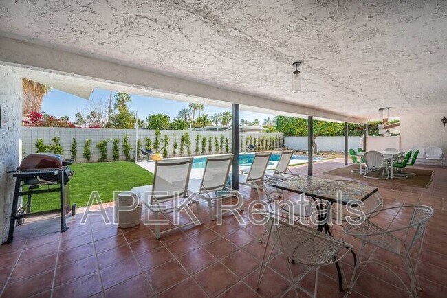 Building Photo - 1970 S Joshua Tree Pl