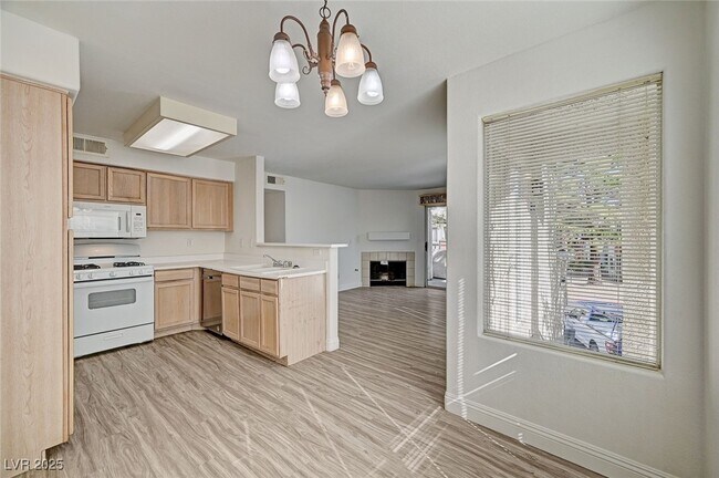 Building Photo - 3115 Casey Dr