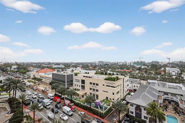 Building Photo - 9595 Collins Ave Ave