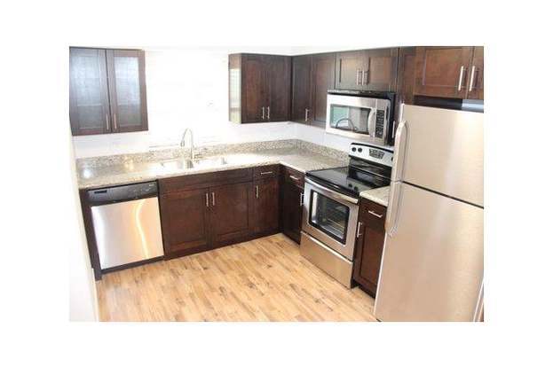 Building Photo - 1406 Arpeika St