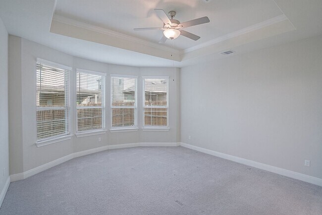 Building Photo - 15915 Durian St