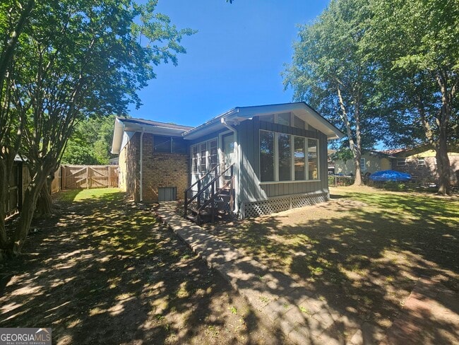 Building Photo - 2293 Lanier Pl