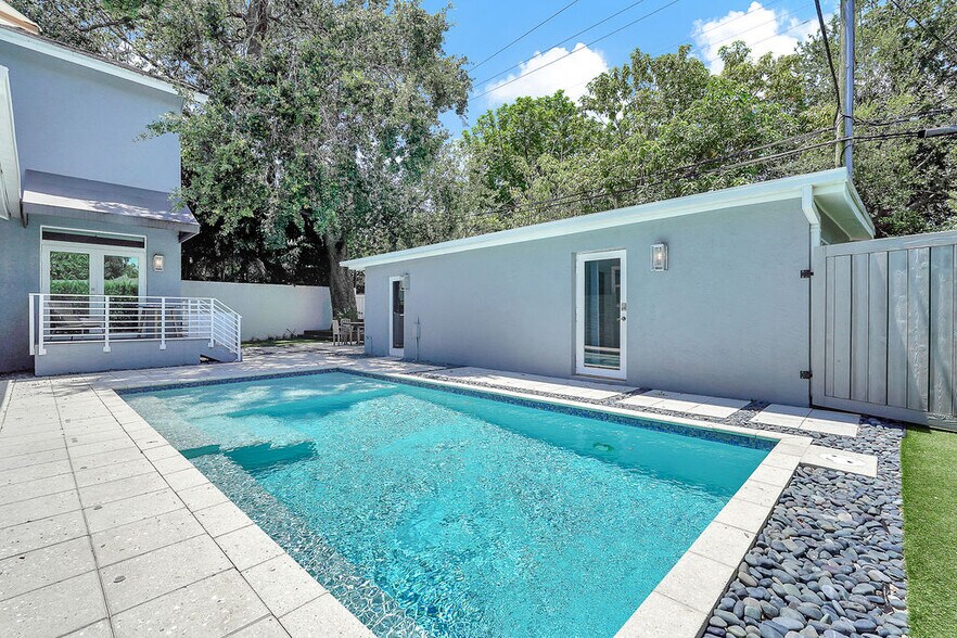 Pool - 150 NE 50th Ter