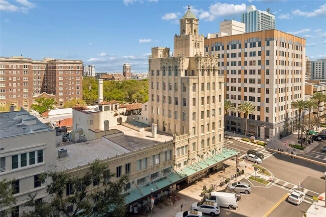 Building Photo - 400 Central Ave