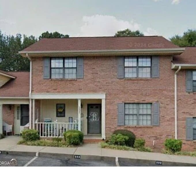 Primary Photo - 333 Mount Vernon Dr