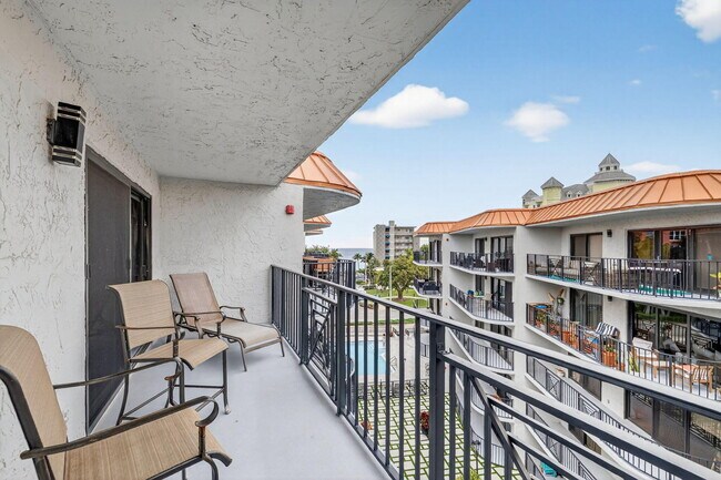 Building Photo - 2029 N Ocean Blvd