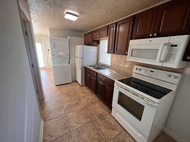 Building Photo - 5154 Almaville Rd