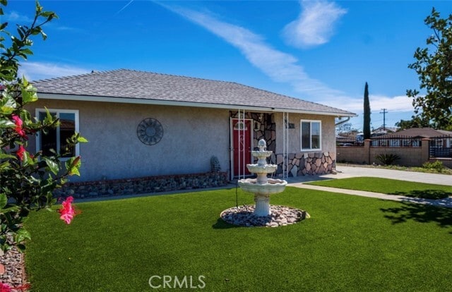 Building Photo - 6781 Jacaranda Ave