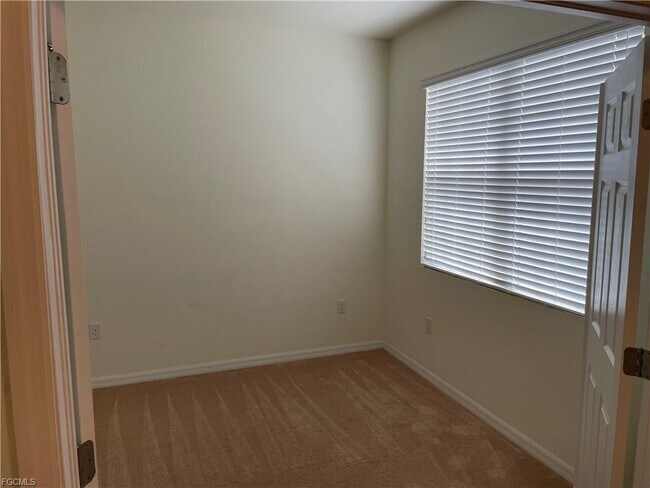 Building Photo - 2700 NW 21st Terrace