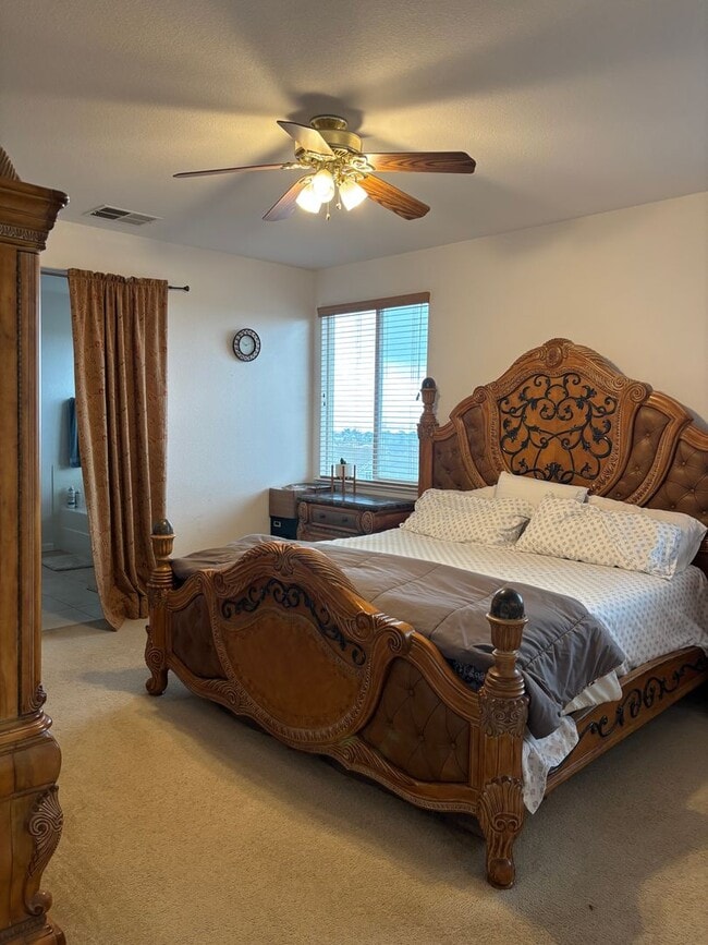 Building Photo - Pittsburg 4 bd, 2.5 ba charming home in excellent location!