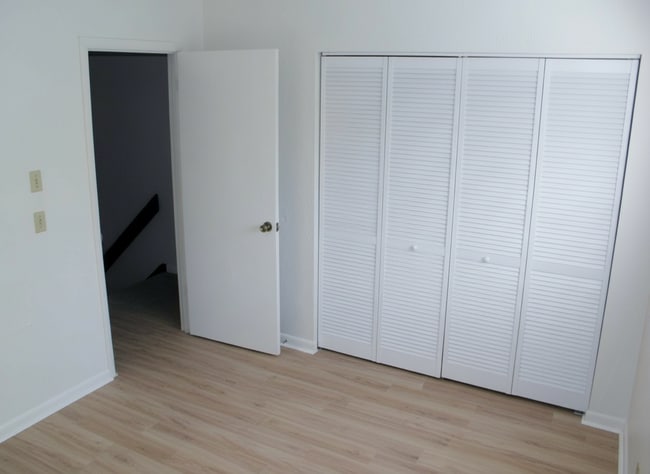 Building Photo - 2125 SW 39th Way