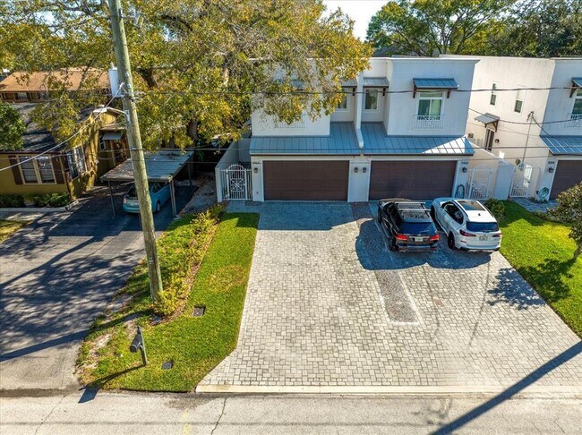 Building Photo - 306 S New Jersey Ave
