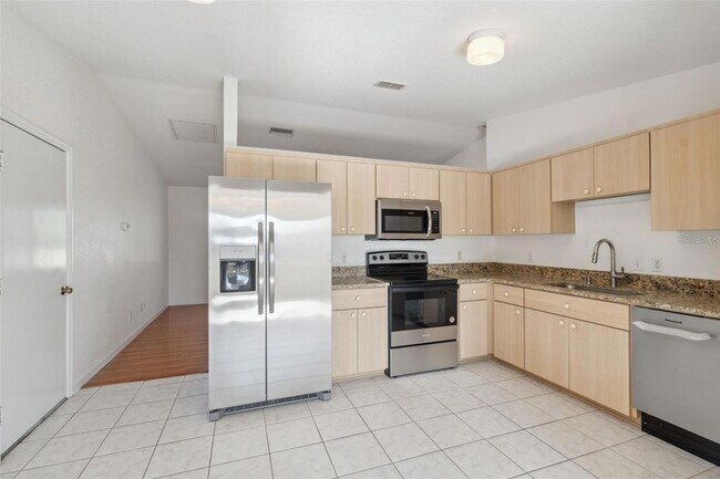 Building Photo - 9853 SW 59th Cir