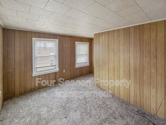 Building Photo - 631 Washington Ave