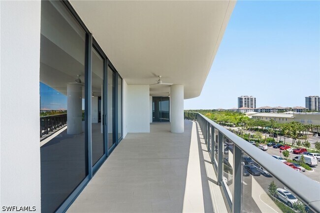 Building Photo - 5100 Seagrass Blvd