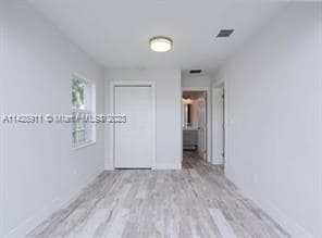 Building Photo - 3 br, 2 bath House - 4610 SW 34th Dr