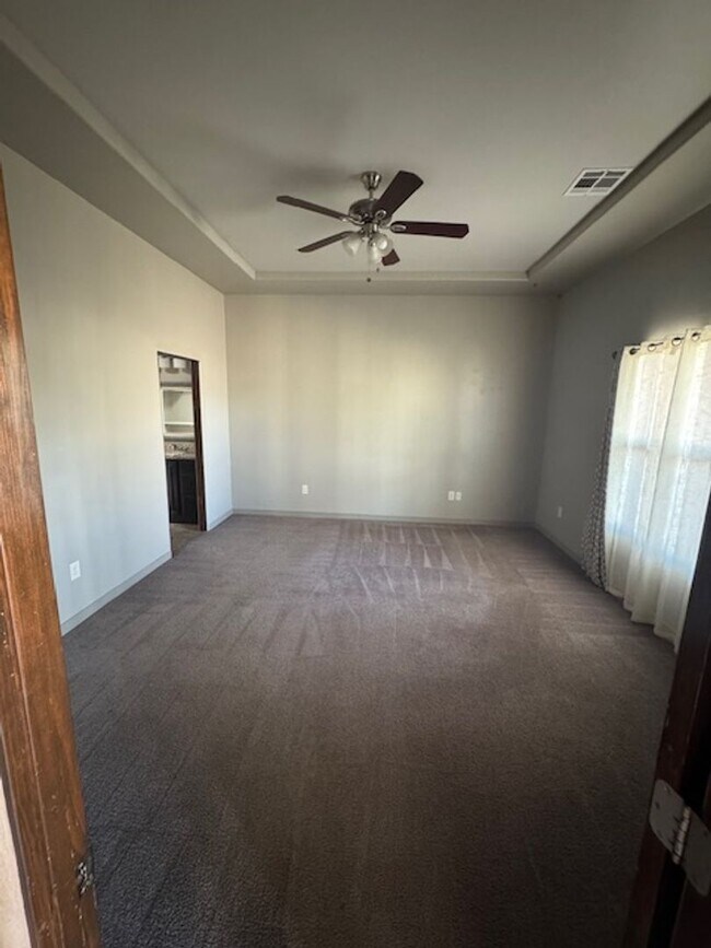 Building Photo - AVAILABLE NOW:  Over-55 Town House for Rent