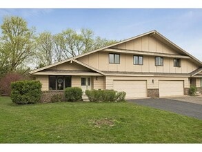 Building Photo - 9334 Colorado Rd