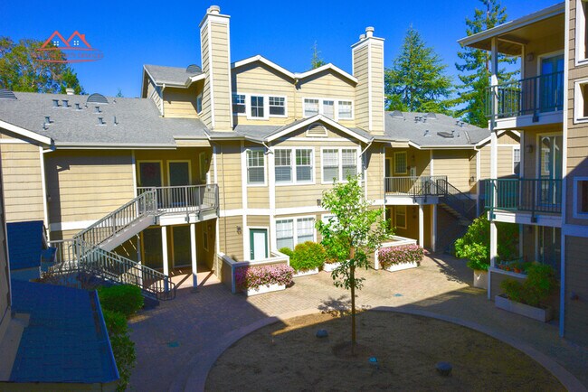 Primary Photo - 2160 Santa Cruz Ave