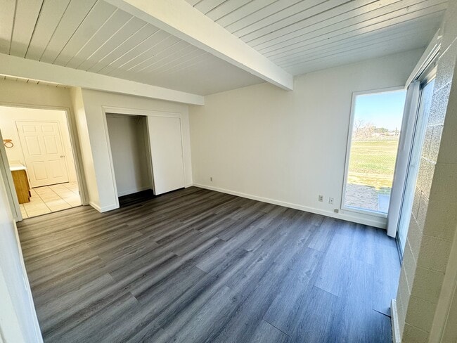 Building Photo - 21331 Heather Pl