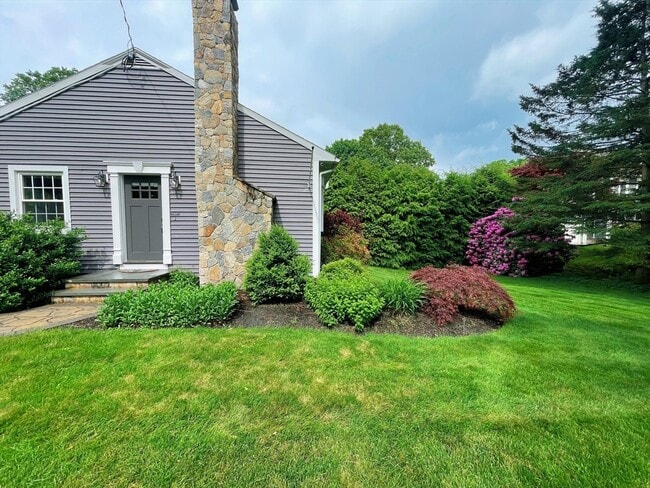 Primary Photo - 6 Chestnut St
