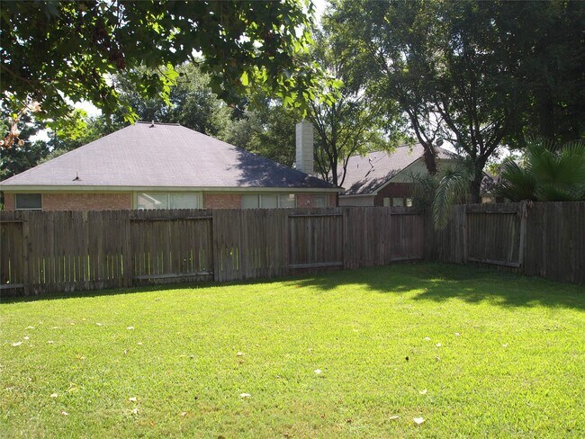 Building Photo - 20838 Kings Clover Ct