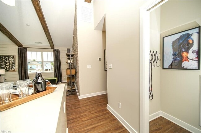 Building Photo - 312 Fishers Ct