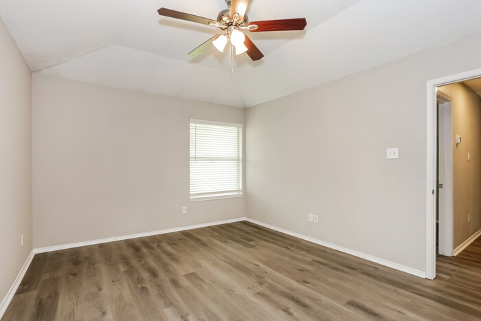 Building Photo - 6715 Oregon Trail