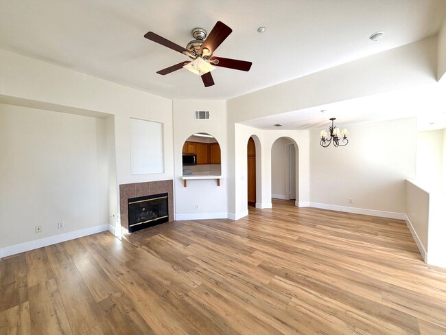 Building Photo - Stylish 2-Bedroom Condo in Gated Community with Balcony & Amenities